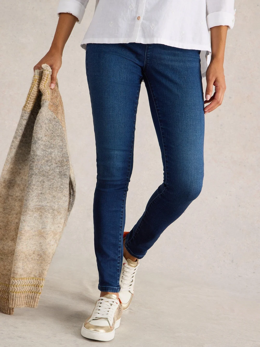 Jegging Janey - Mid Denim - 38/R Image 1