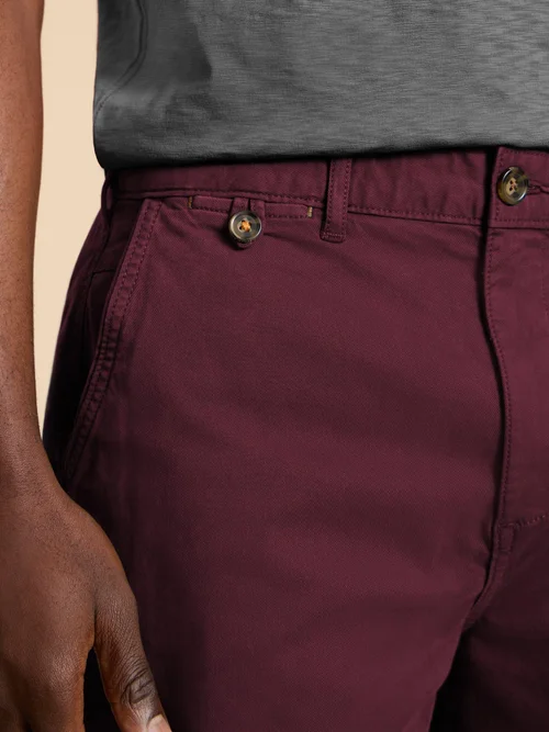Chino-Shorts aus Bio-Baumwolle - Dk Plum - 36/R Image 2