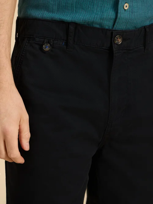 Chino-Shorts aus Bio-Baumwolle - Washed Blk - 40/R Image 2