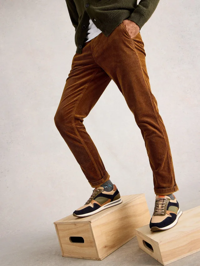 Pantalon en velours côtelé Kimber