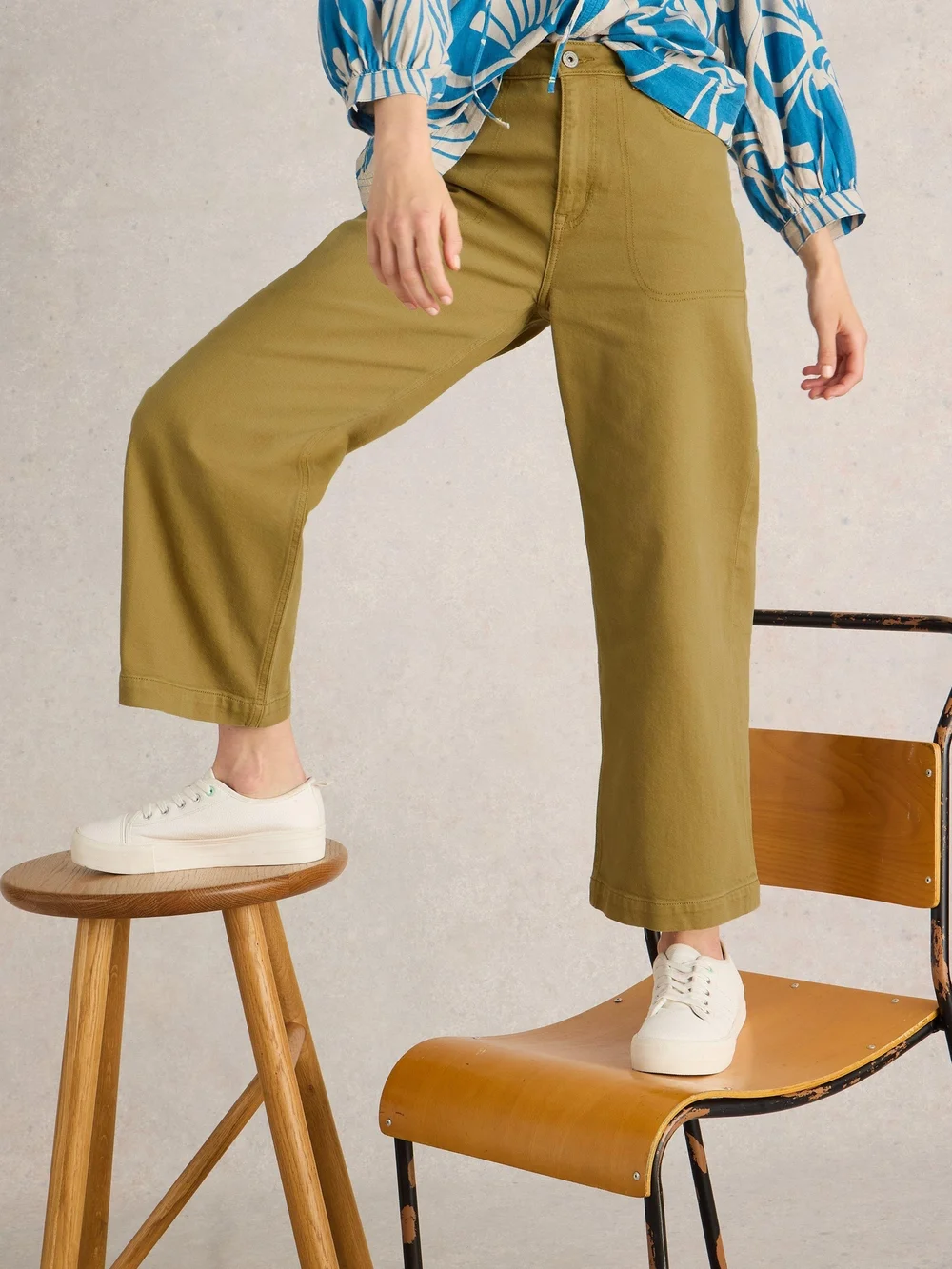 7/8-Jeans Tia mit weitem Bein - Khaki Grn - 40/R Image 1
