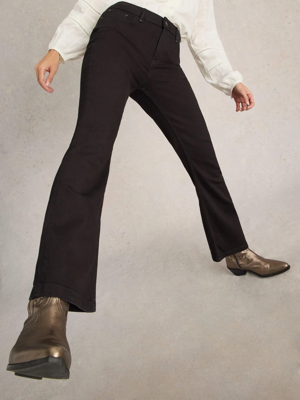 Jean Bootcut Harriet - Blk Denim - 52/R Image 1