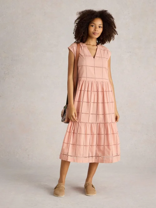 Robe Fleur Broderie - Dus Pink - 52 Image 2