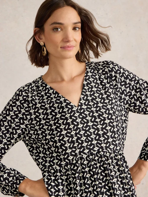 Robe Penelope - Blk Pr - 44 Image 3