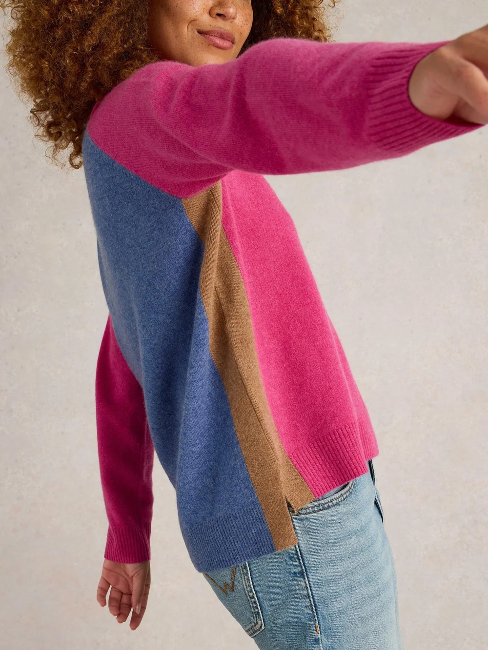 PULL EN CACHEMIRE À COL EN V VERITY - Pink Mlt - 52 Image 1