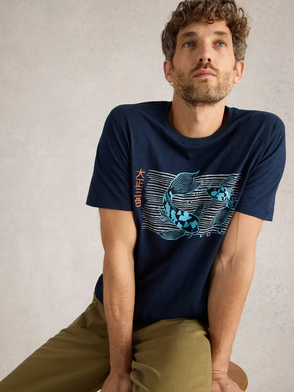 T-shirt graphique Koi Fish - Navy Pr - XS Image 1