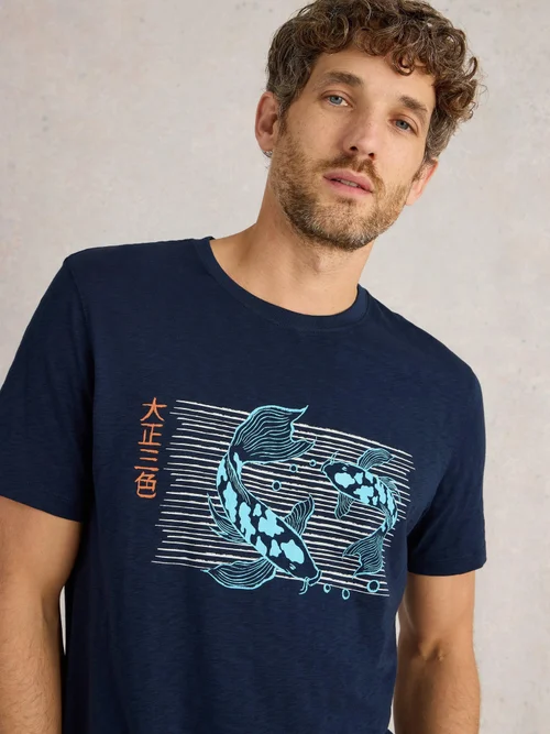 T-shirt graphique Koi Fish - Navy Pr - XS Image 3