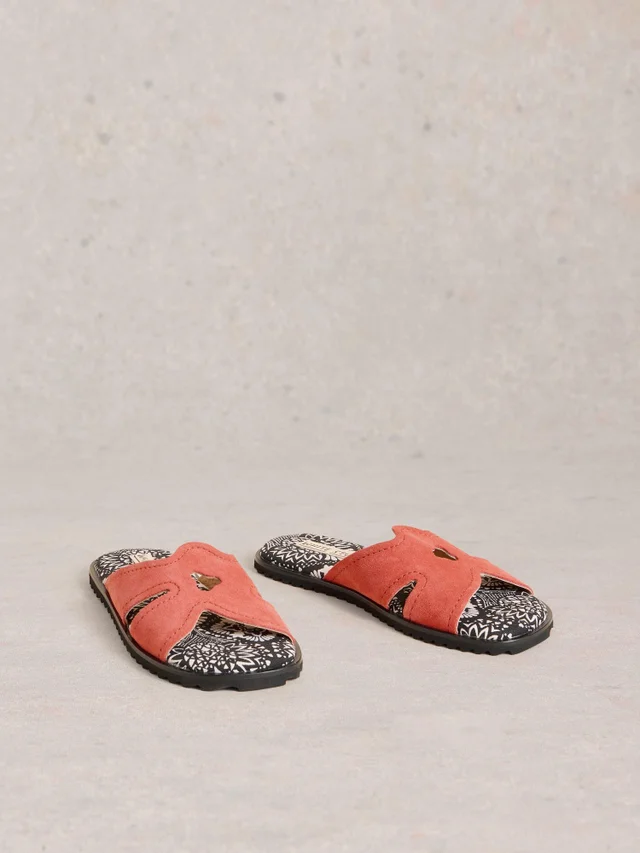 Sandales à enfiler à fleurs