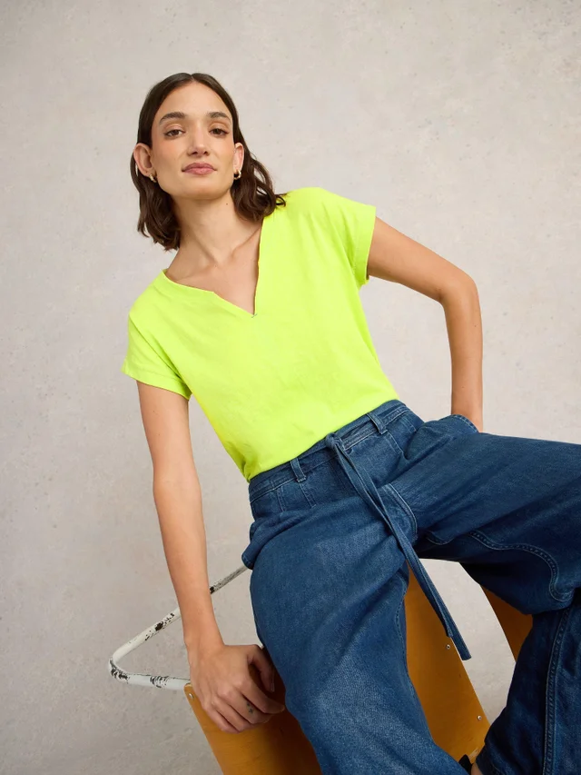 T-Shirt À Encolure En V Nelly