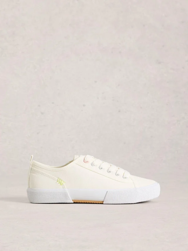 Baskets À Lacets En Toile Pippa