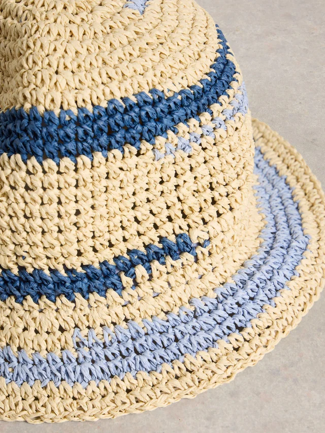 Chapeau bob au crochet