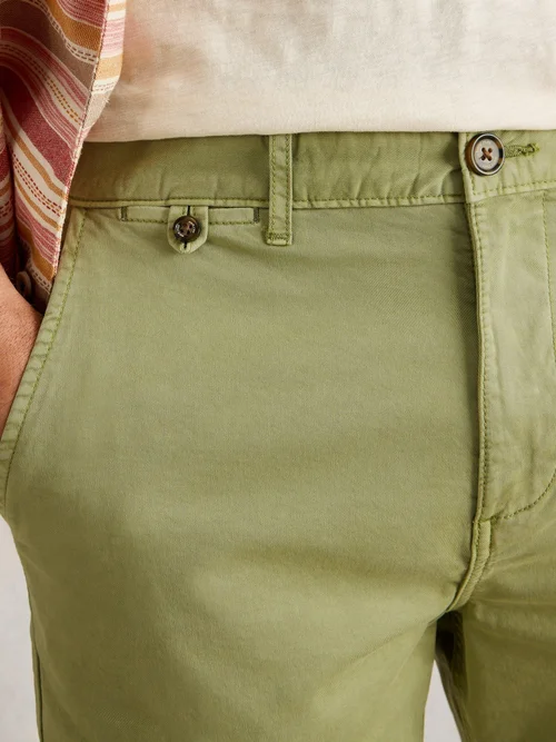 Chino-Shorts aus Bio-Baumwolle - Lgt Green - 38/R Image 3