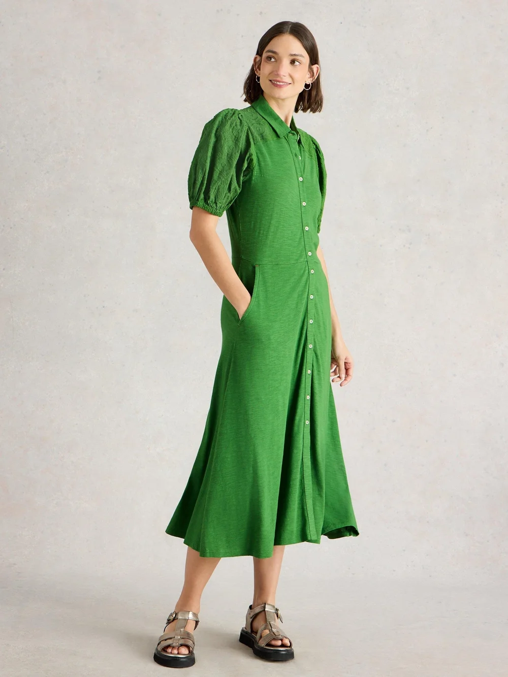 Robe chemise brodée Rua - Mid Green - 52/R Image 1