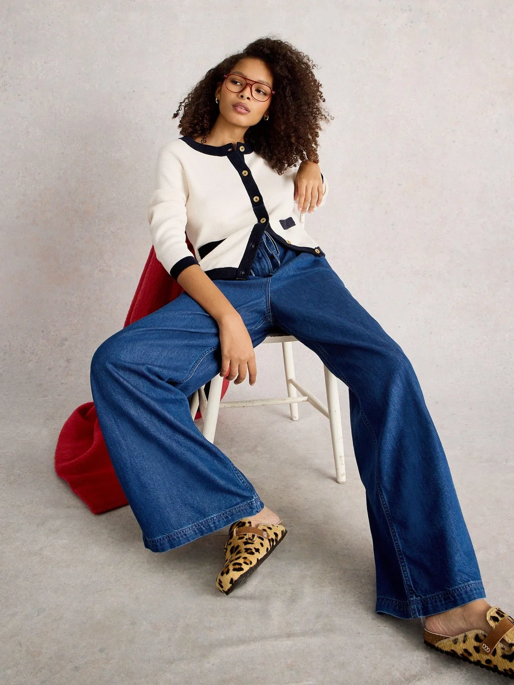 CHARLOTTE CARDI - Nat Mlt - 52 Image 1