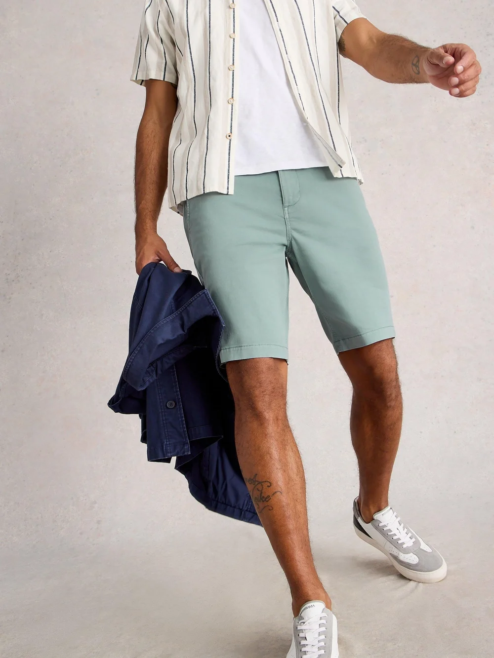 Chino-Shorts aus Bio-Baumwolle - Lgt Blue - 38/R Image 1