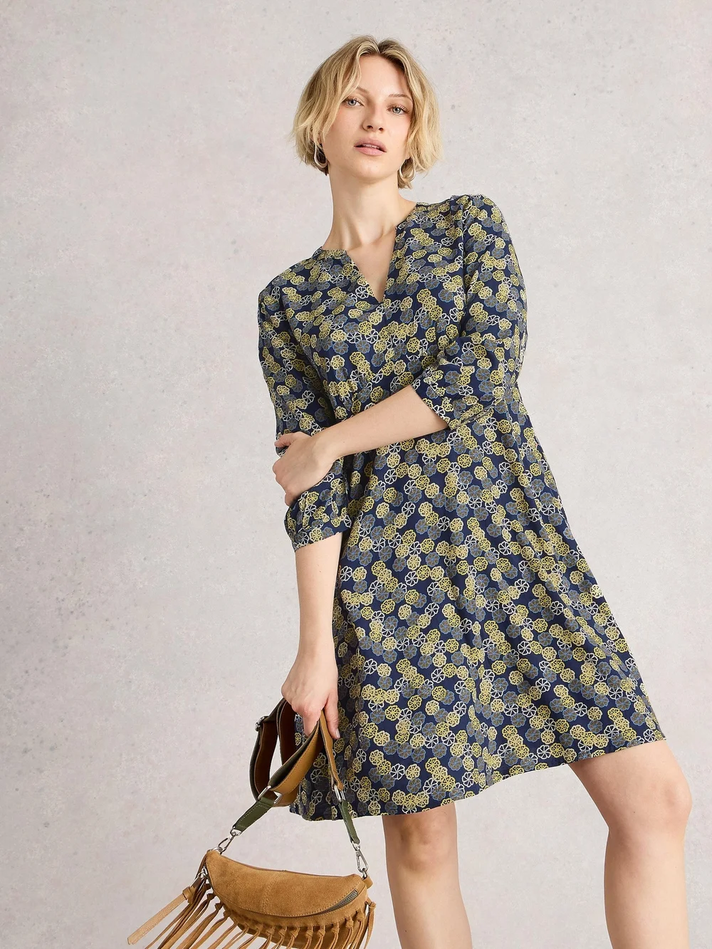 Robe Frances - Navy Multi - 52/R Image 1