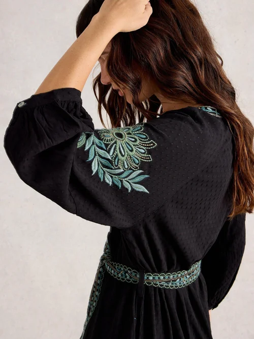Robe Brodée Evie - Blk Mlt - 50 Image 3