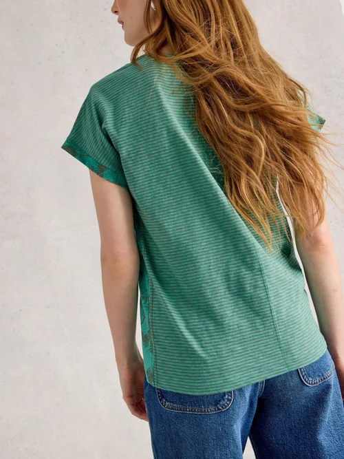 T-Shirt À Encolure En V Nelly - Green Pr - 52 Image 4