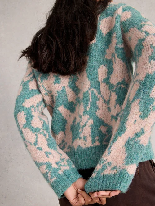 Jennifer Floral Cardi - Green Mlt - 48 Image 4