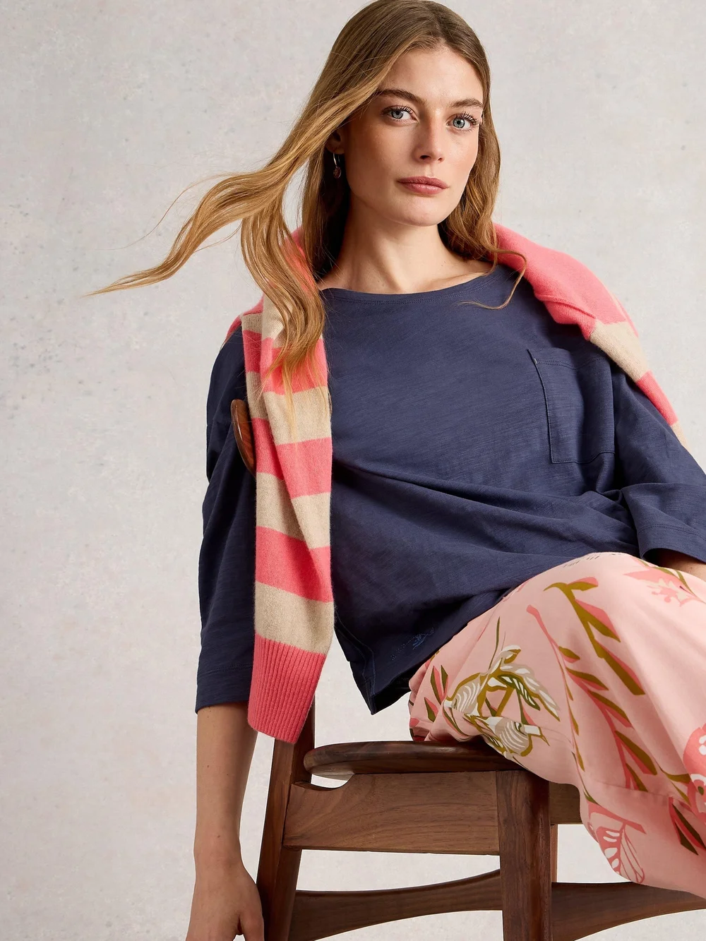 T-Shirt Boxy Mia - Dk Purple - XXXL Image 1