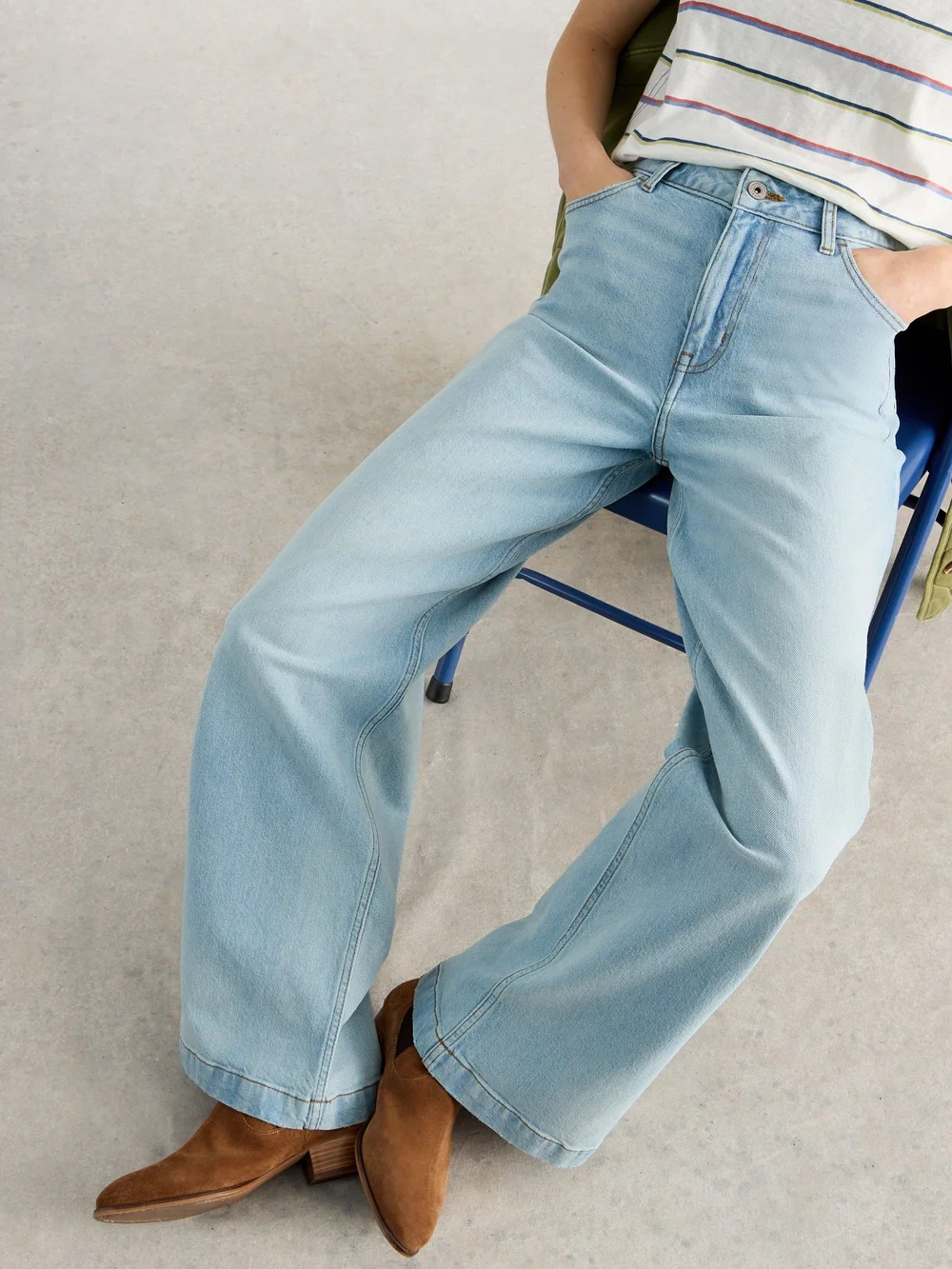 Jean Large Ayla - Lgt Denim - 52/R Image 1