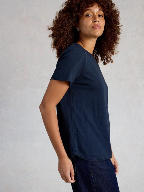 T-SHIRT À MANCHES COURTES CLARA - Dark Navy - 52 Image 3