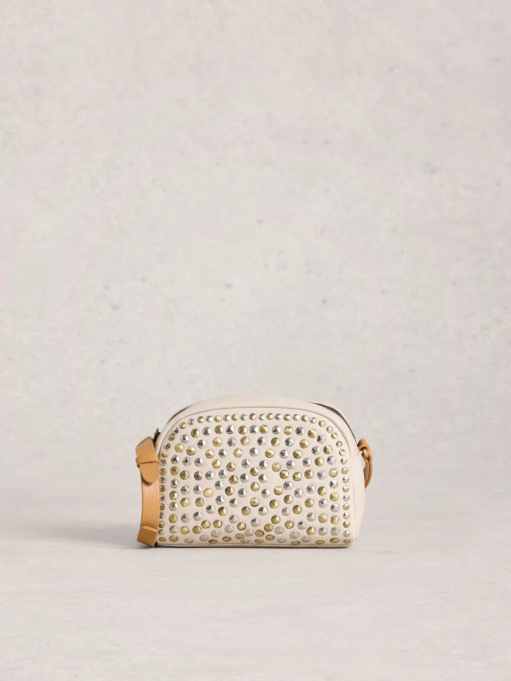 Sac bandoulière Bella Stud Crossbody Image 1