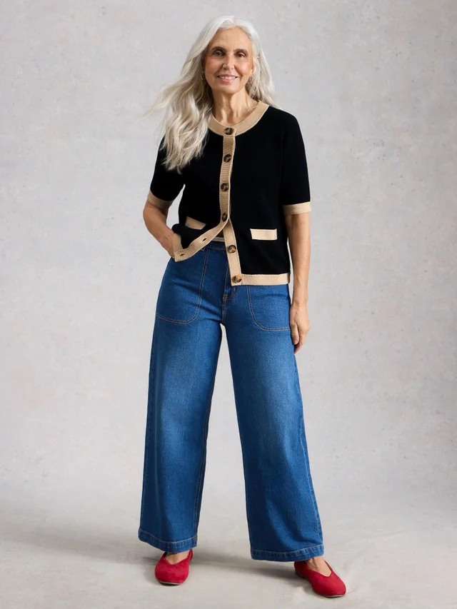 CARTE CHARLOTTE À MANCHES COURTES