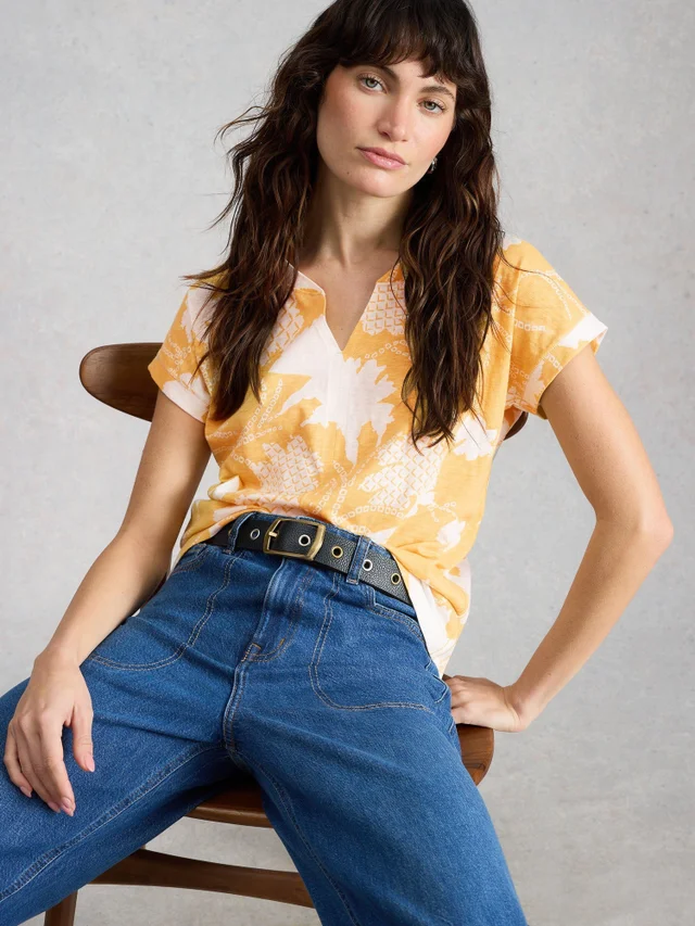 T-SHIRT À COL CASSÉ NELLY