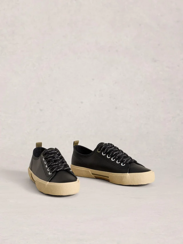 Baskets à lacets en cuir Pippa