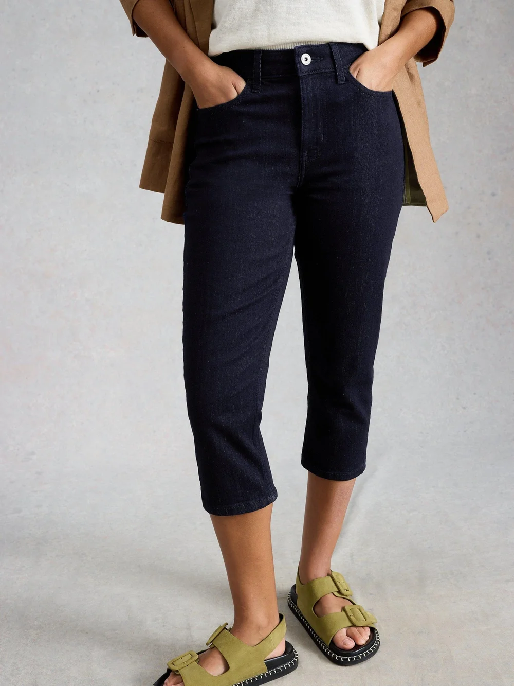 Jean Capri Blake - Dk Denim - 48/R Image 1