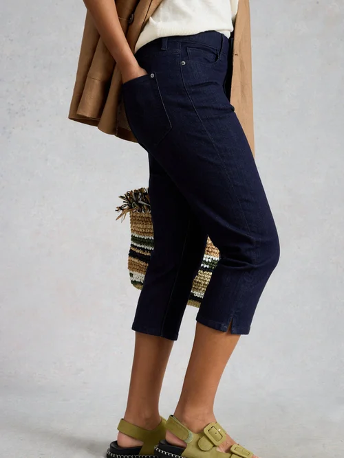 Jean Capri Blake - Dk Denim - 48/R Image 3