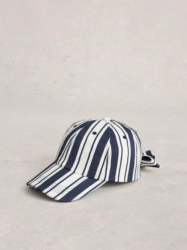 Casquette de baseball avec nœud décoratif