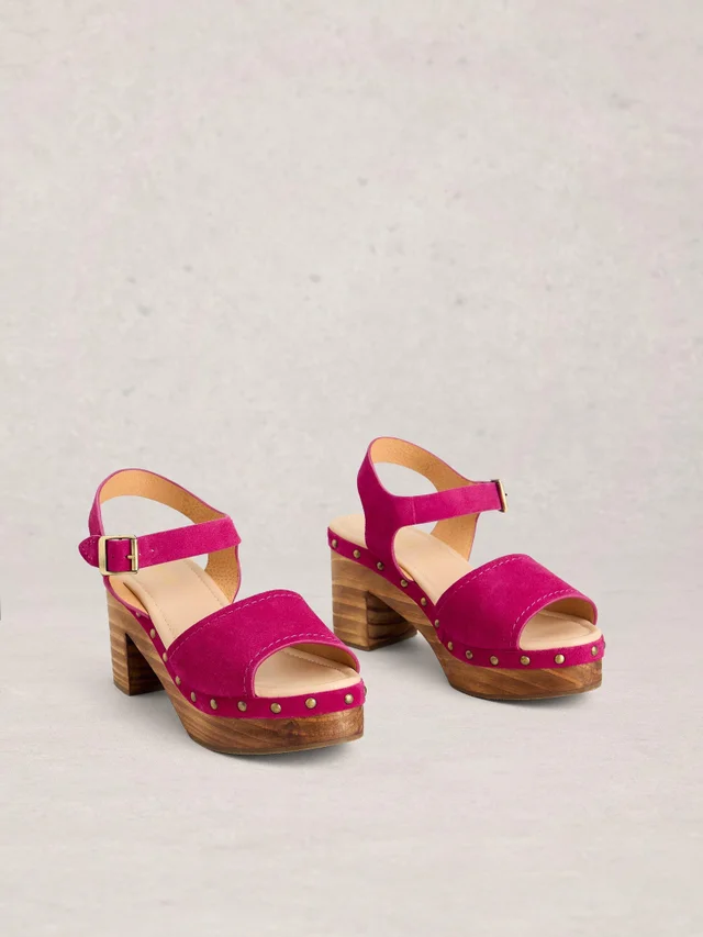 Sabot Phoebe