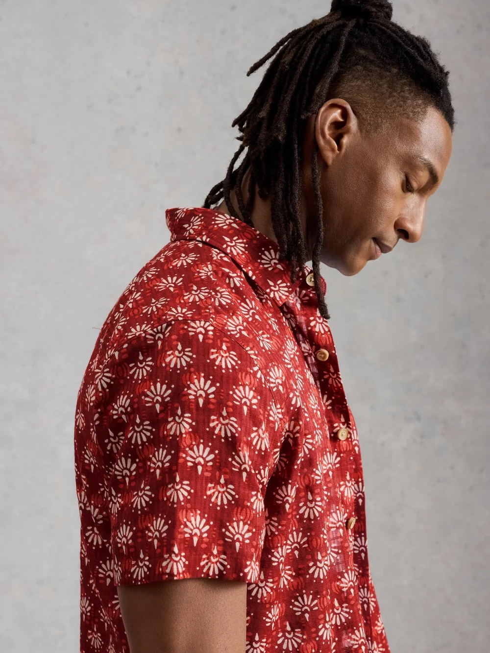 Chemise Finsbury à imprimé batik manches courtes - Red Pr - XXXL/R Image 1